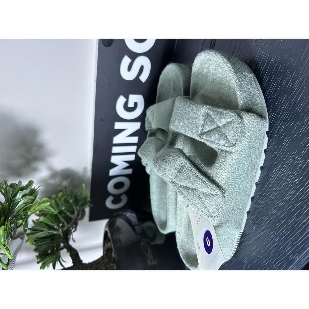 NEW! A New Day Sage Green Cozy Slippers – Women’s Size 6 - Picture 4 of 9
